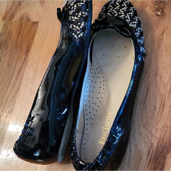EUC Eric Javits Black Patent Ballet Flat with Tan Woven Mesh Toe - Picture 7 of 8
